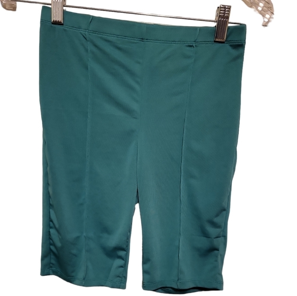 Nwot Ktoo Women's Shorts - Grn (Size S)